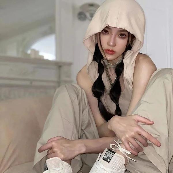 情挑玉女心